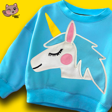 Unicorn in the sky - Blue T-shirt