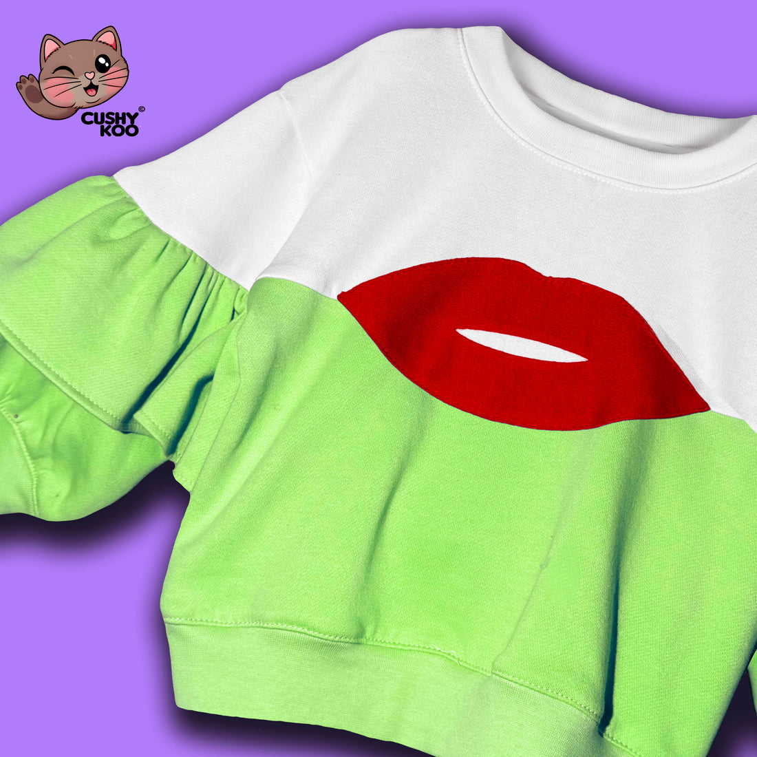 Red Lips Tshirt With Bag - Green